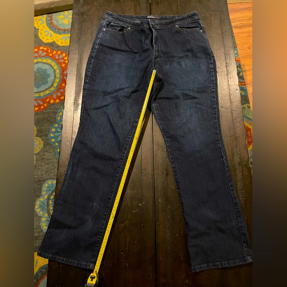 Dark blue Curvy 18 jeans with blinged back pockets